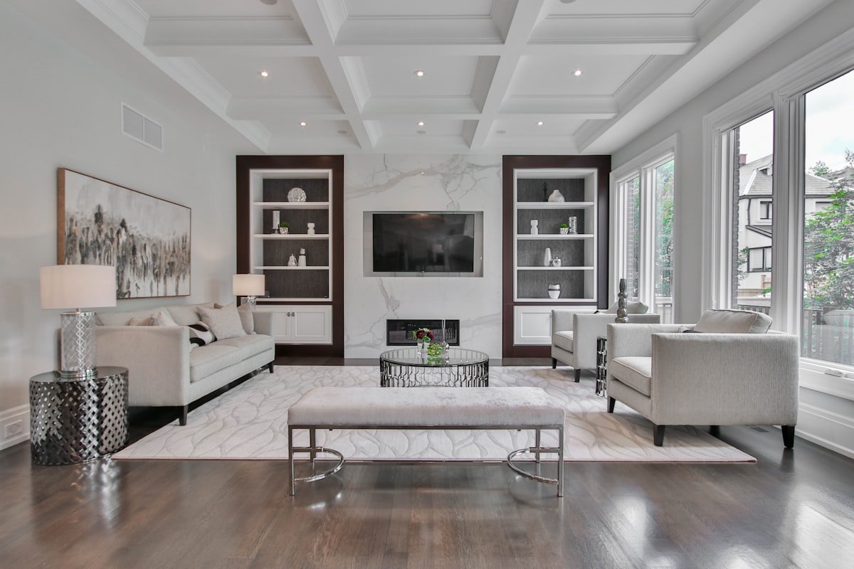 Executive Suite Attached Living Lounge